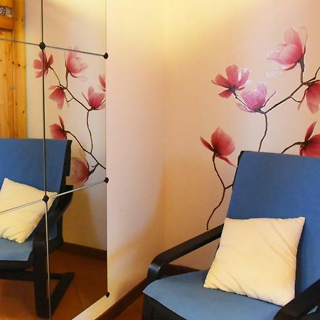 Cozy Garden Retrait Apartment Varenna Exterior photo
